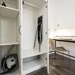 Krzyki - Two Bedrooms, Workspaces - By Rentujemy Διαμέρισμα