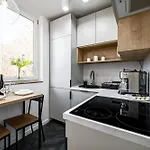 Διαμέρισμα Krzyki - Two Bedrooms, Workspaces - By Rentujemy Βρότσλαβ