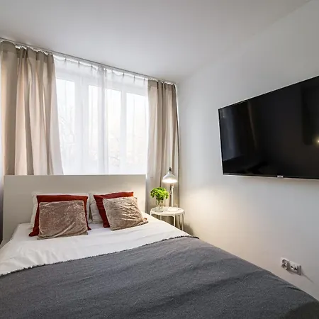 Krzyki - Two Bedrooms, Workspaces - By Rentujemy Apartment