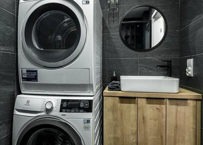 Apartment Krzyki - Two Bedrooms, Workspaces - By Rentujemy *